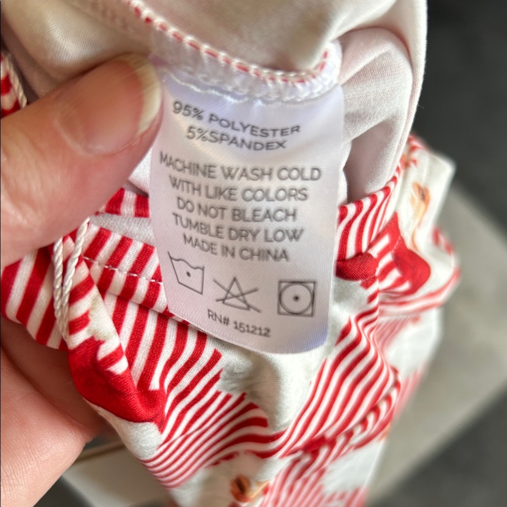 NWT - Mary Square Santa Baby PJ Onesie size 6-12 months - Picture 4 of 5